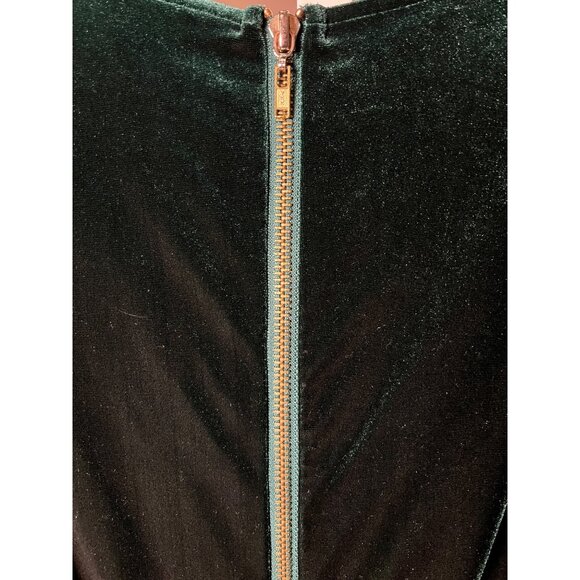 Bronx & Banco Emerald Velvet Tiered Gown 2XL With Plunging Neckline - Picture 6 of 9